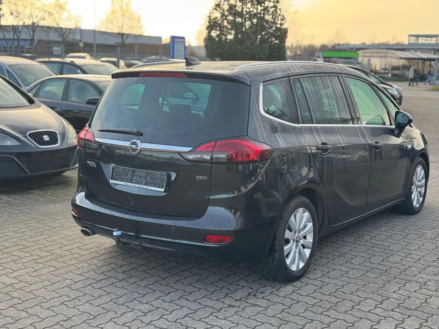 Opel Zafira C Tourer Innovation Schwarz - 2