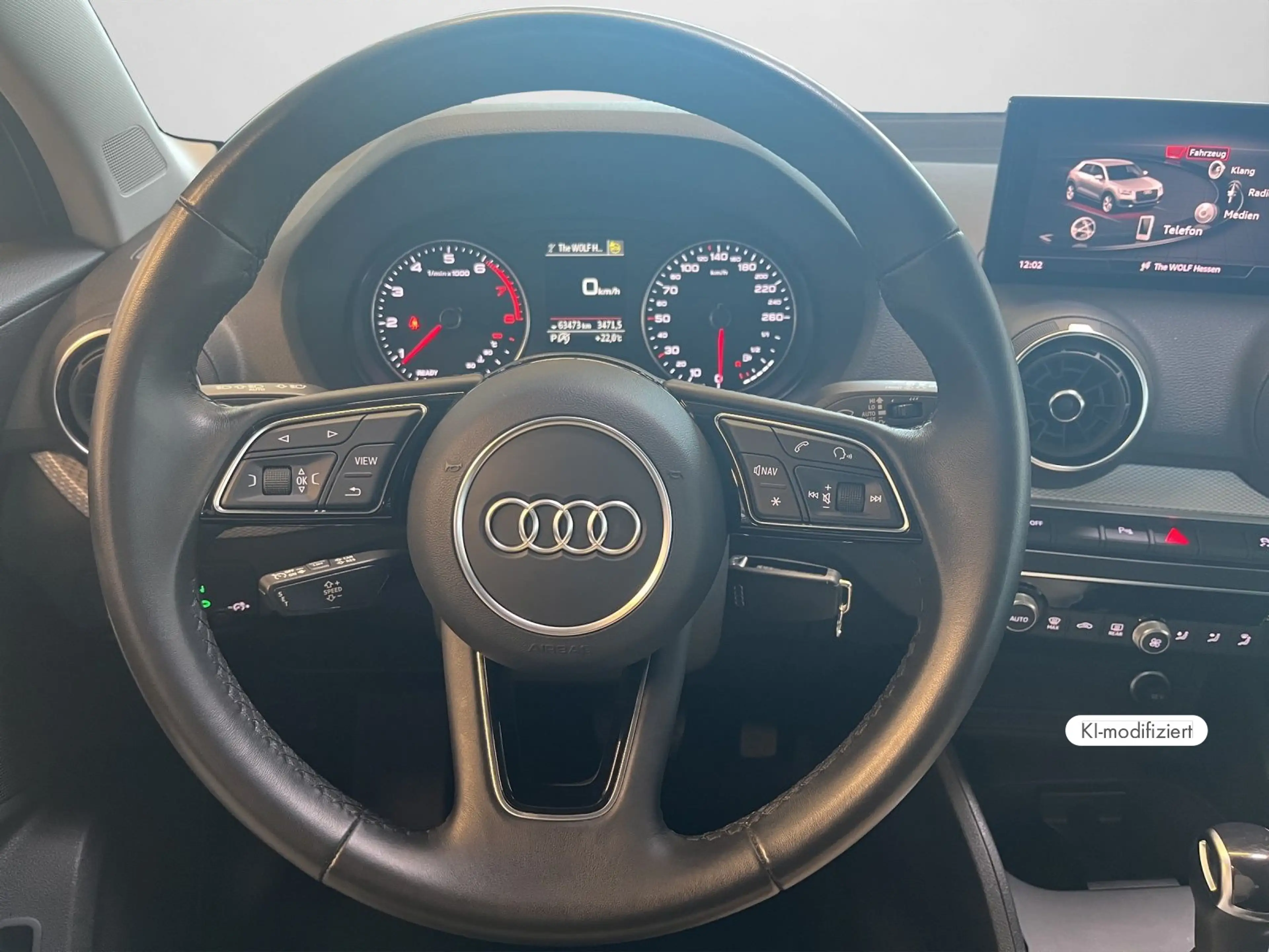 Audi Q2 advanced 35 TFSI *Smartphone IF*Kamera*PDC* — photo 9