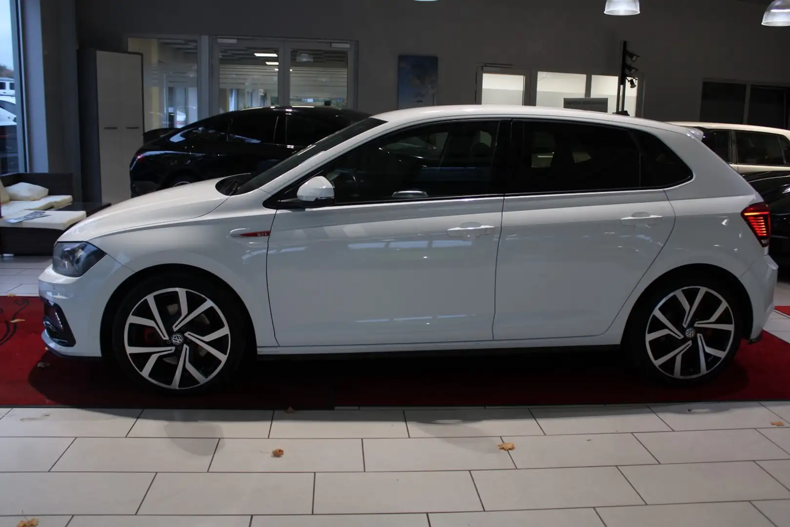 Volkswagen Polo VI GTI *NAVI/SHZ/PDC* Weiß - 2