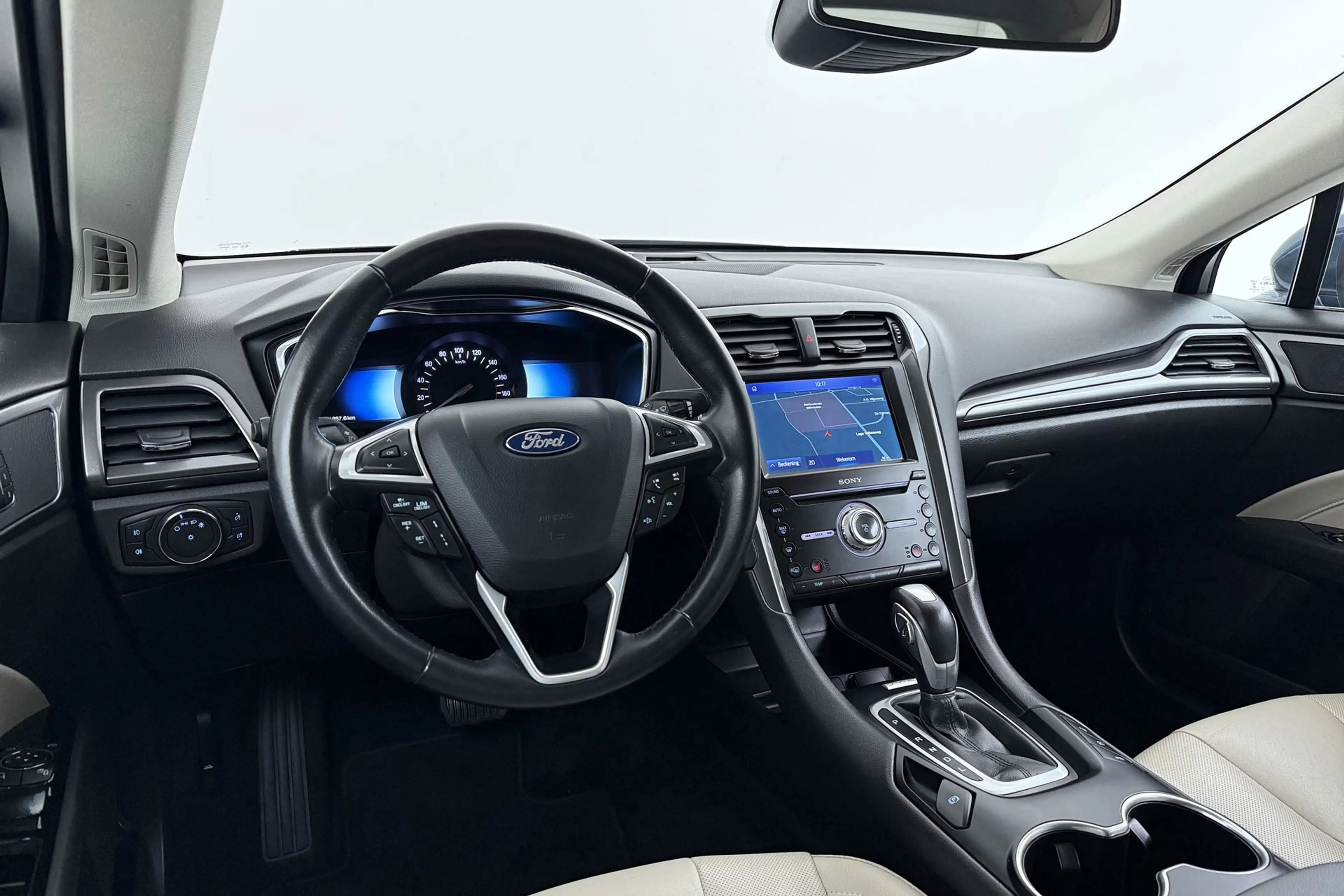 Ford Mondeo Wagon 2.0 IVCT HEV Titanium | Trekhaak | Org NL | — photo 17