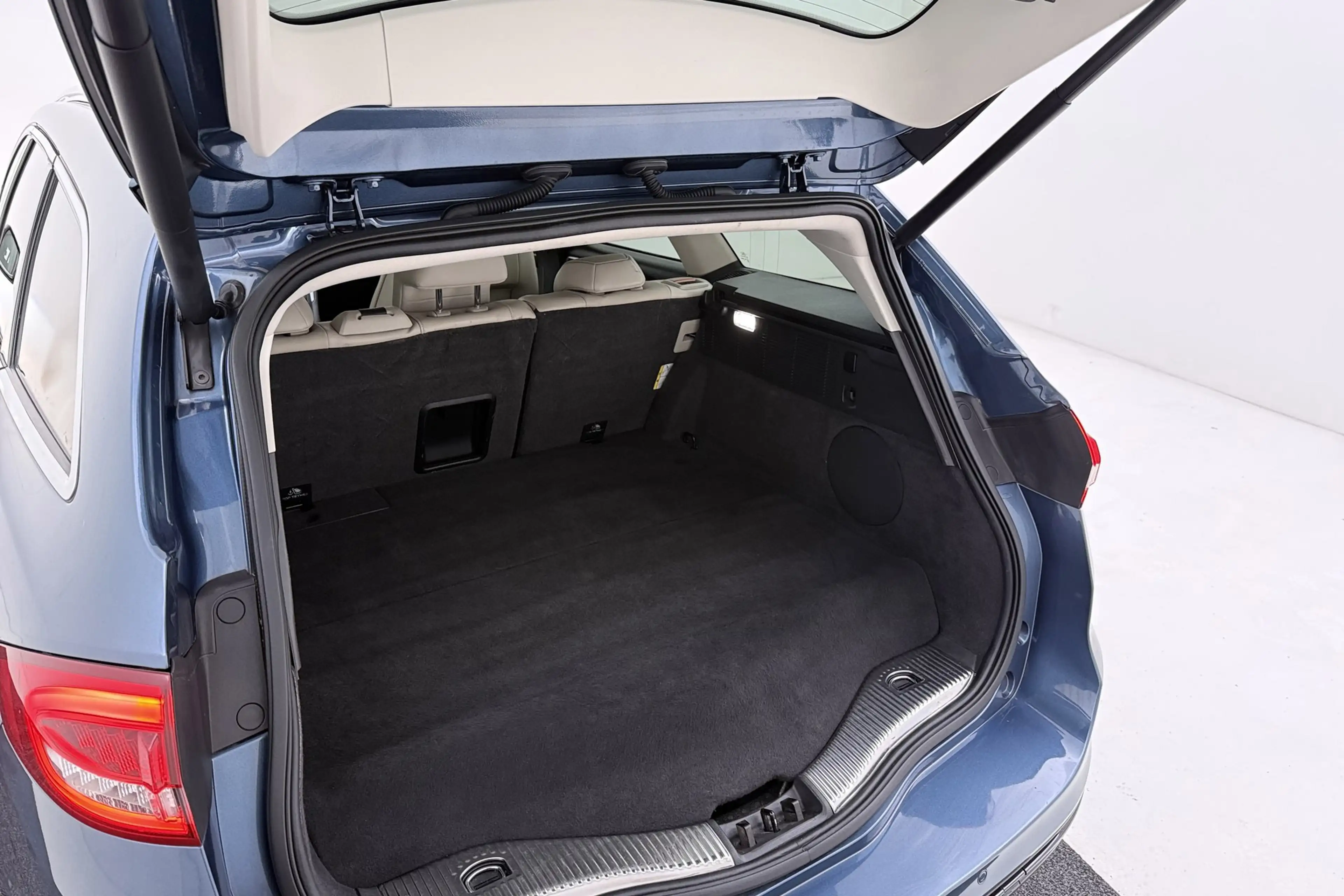 Ford Mondeo Wagon 2.0 IVCT HEV Titanium | Trekhaak | Org NL | — photo 41