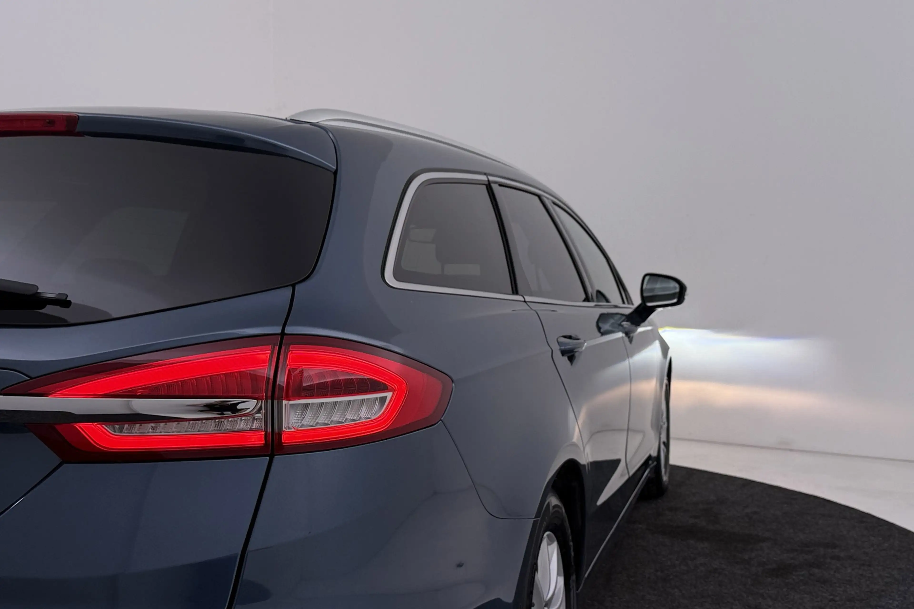 Ford Mondeo Wagon 2.0 IVCT HEV Titanium | Trekhaak | Org NL | — photo 48