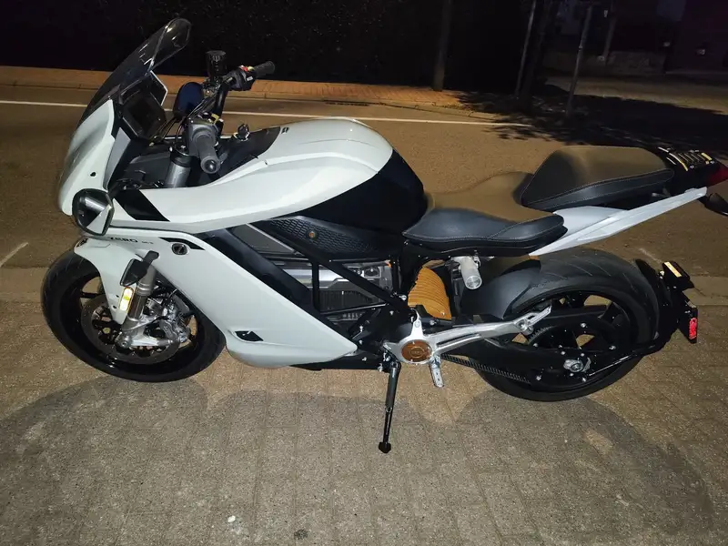 Zero Zero SR/S - foto 5