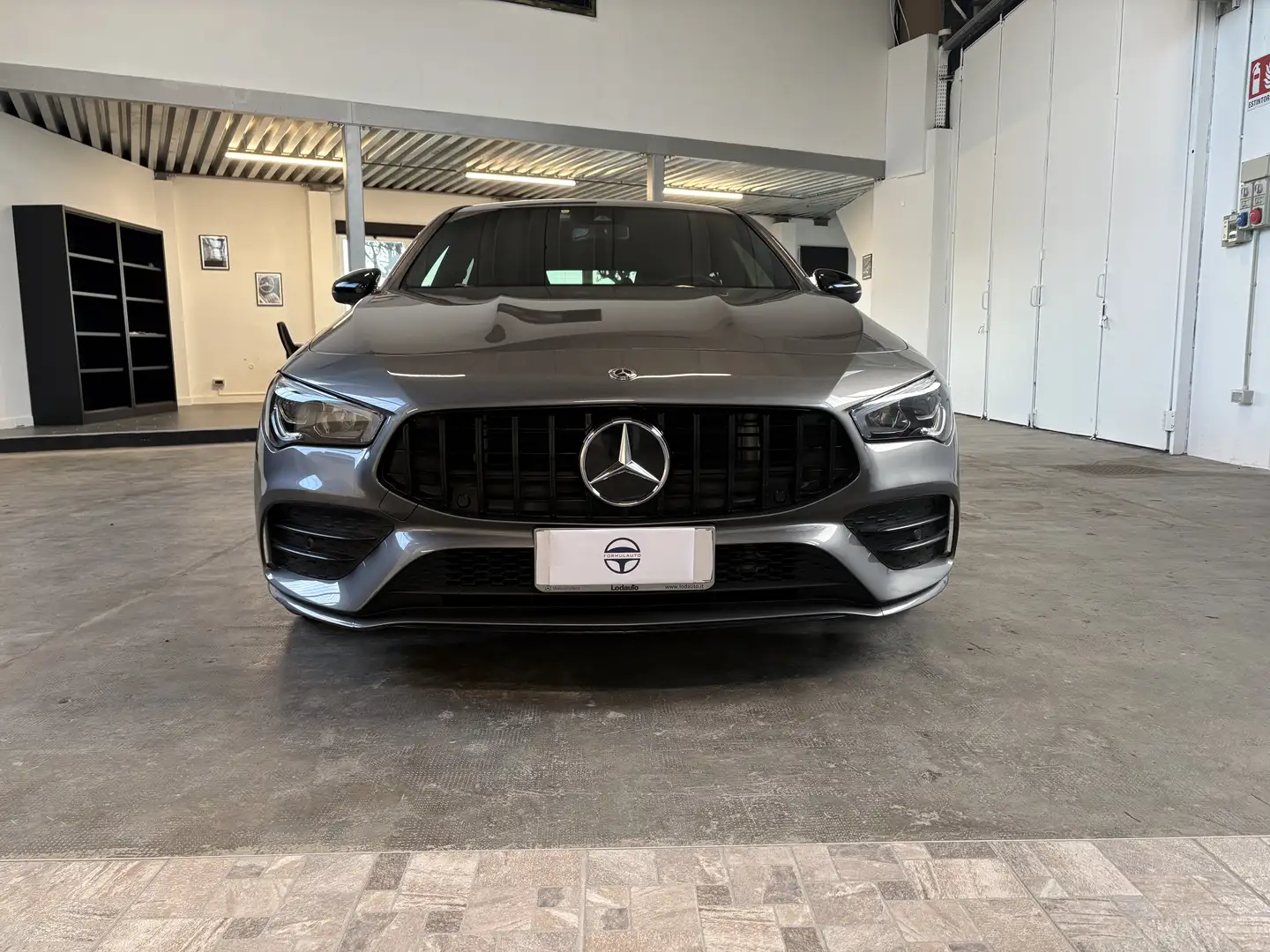 Mercedes-Benz CLA 200 CLA Shooting Brake 200 d Night edition 4matic auto Gris - 2