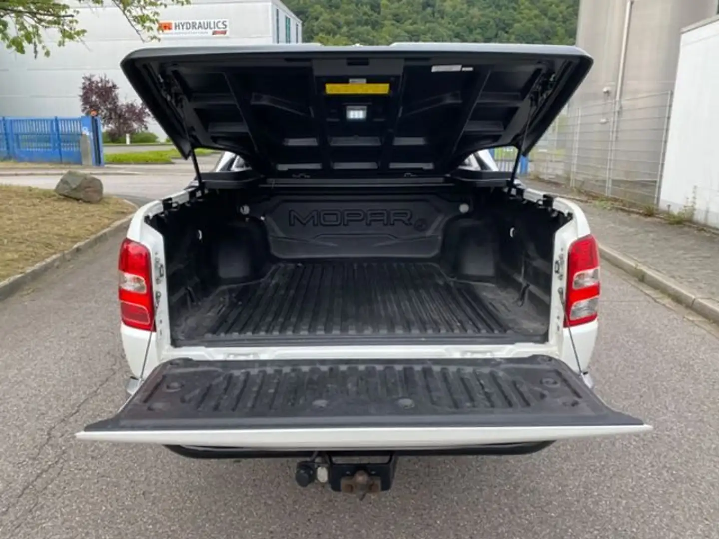 Fiat Fullback Fullback 2.4 doppia cabina LX 4wd 180cv auto E6 Blanco - 2