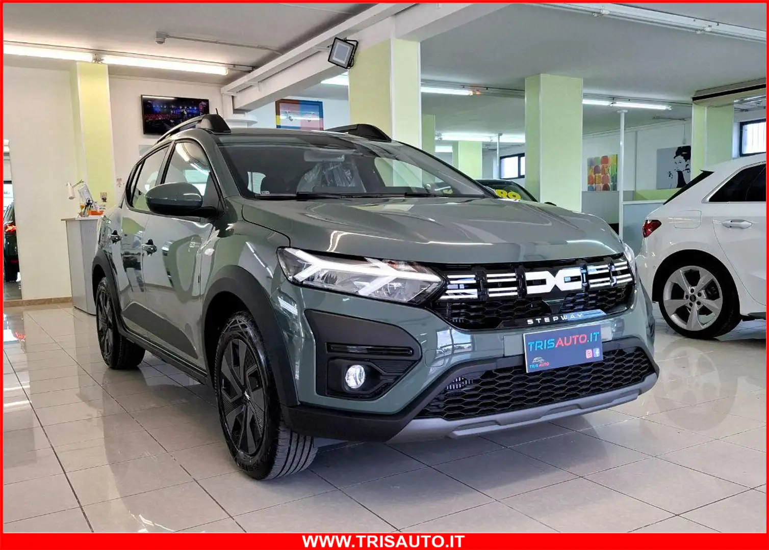 Dacia Sandero Stepway 1.0 TCe Eco-G Expression MY25 KM ZERO NEOP Verde - 1