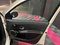 Renault Clio III dCi 90 eco2 NightDay Blanc - thumbnail 18