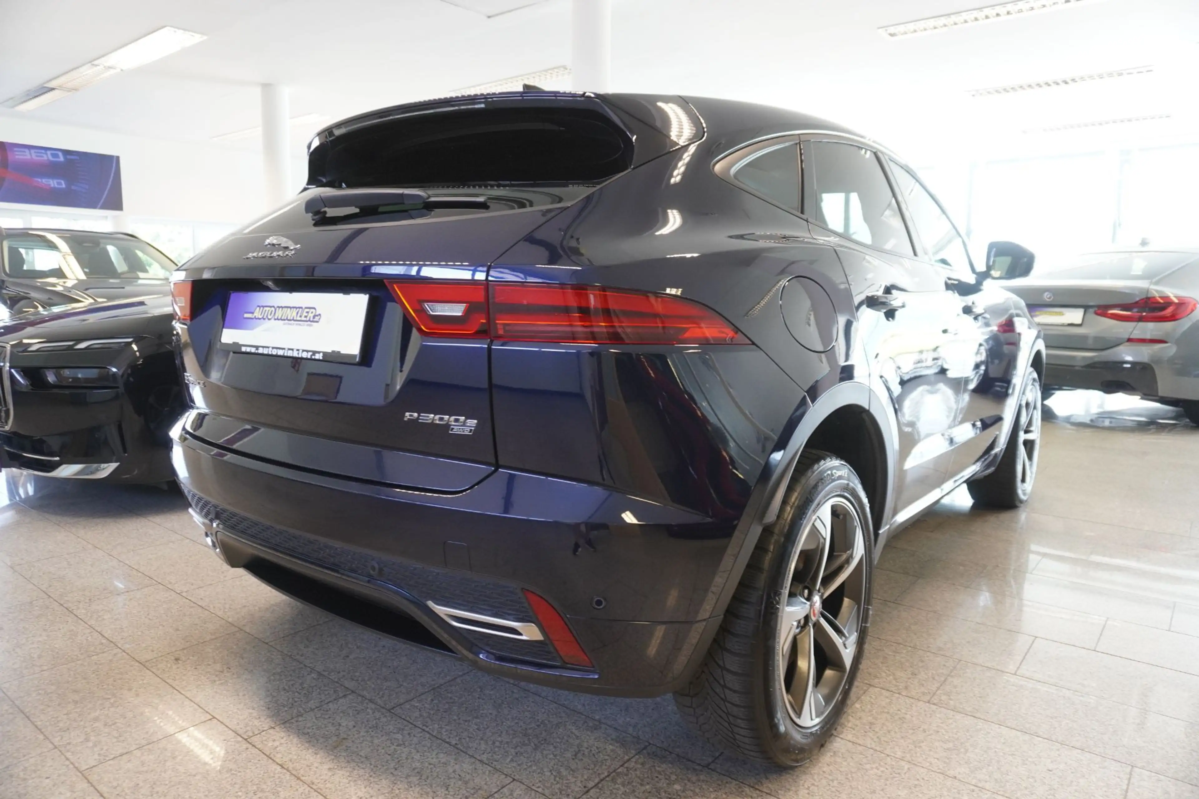 Jaguar E-Pace P300e R-Dynamic S AWD PHEF Aut. LED/Kamera/Navi — photo 5