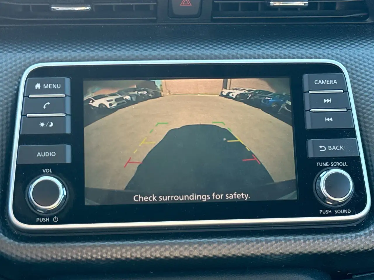 Nissan Kicks снимка Nissan Kicks