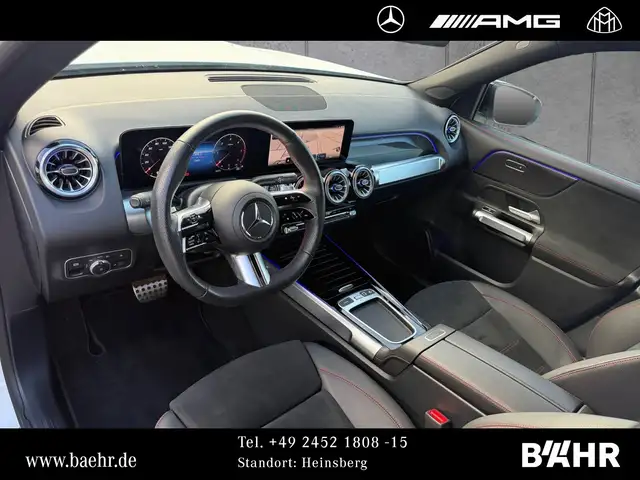 Mercedes-Benz GLB view 11