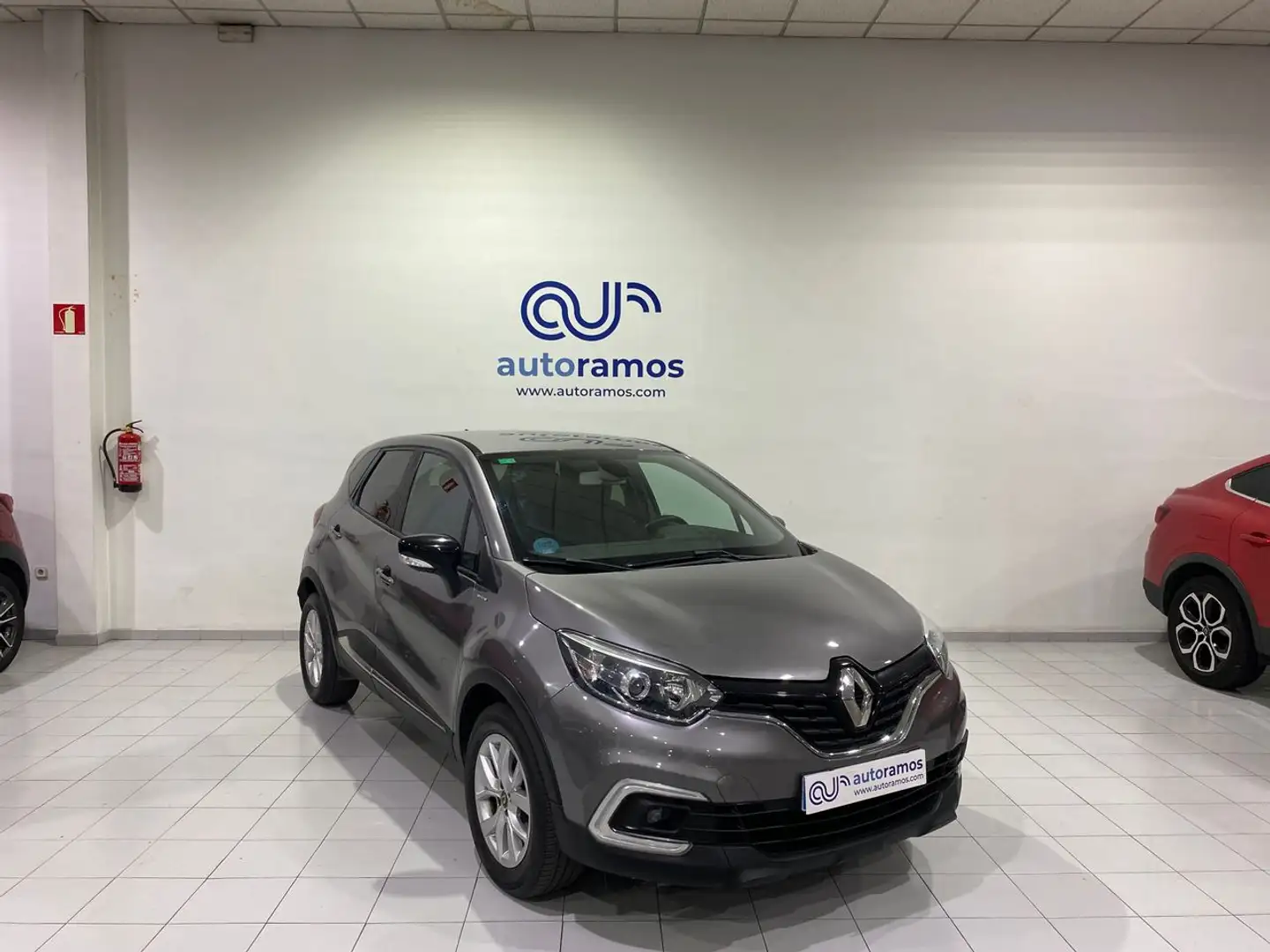 Renault Captur TCe GPF Limited 66kW Grijs - 1