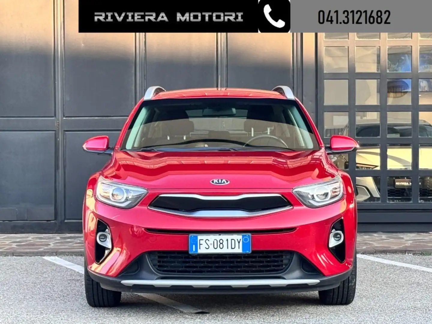 Kia Stonic 1.4 MPI EcoGPL Energy Rouge - 2