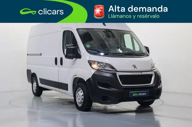 Peugeot Boxer view 3