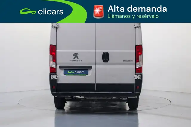 Peugeot Boxer view 4