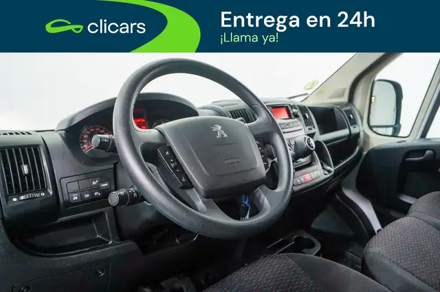 Peugeot Boxer view 13