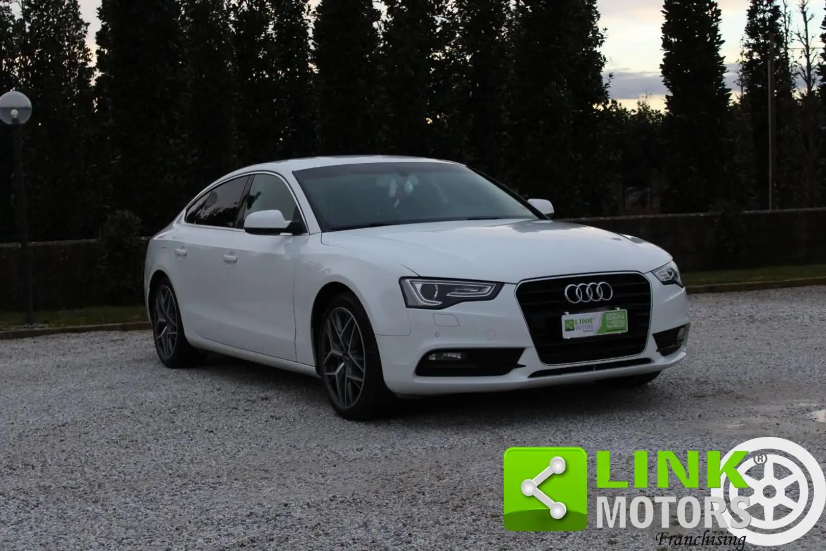 Audi A5 SPB 2.0 TDI 136 CV ultra Business Zwart - 1