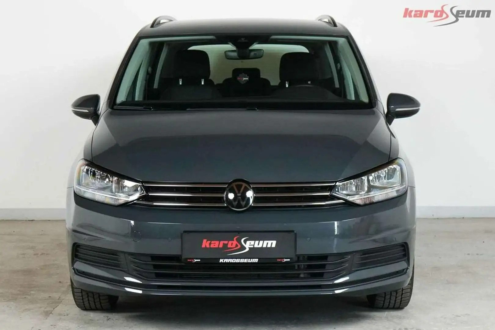 Volkswagen Touran Comfortline Aut. | FAMILIENFAVORIT | 7Sitze Grau - 2