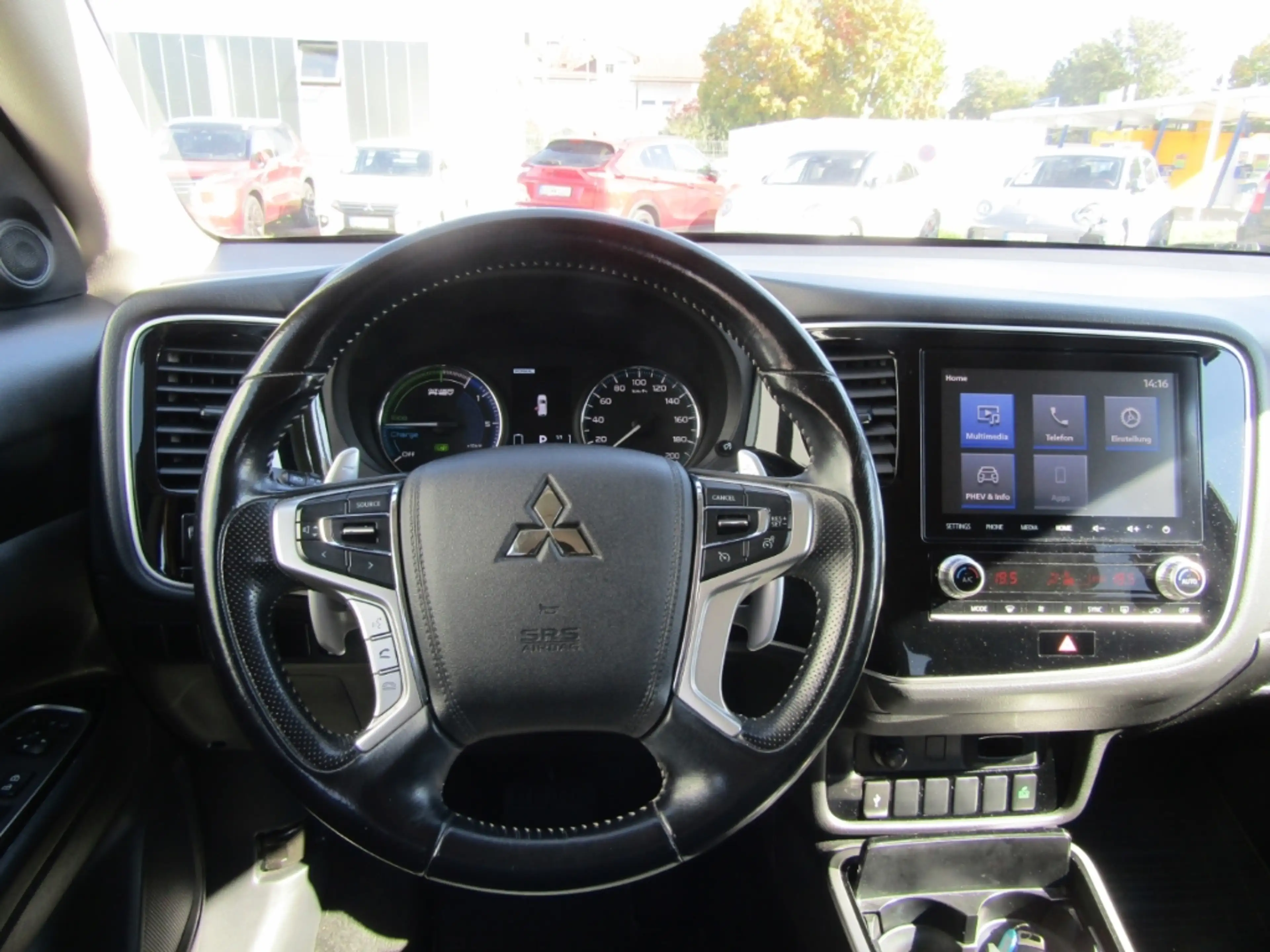 Mitsubishi Outlander PHEV Basis 4WD SHZ KAMERA TEMPOMAT — photo 7