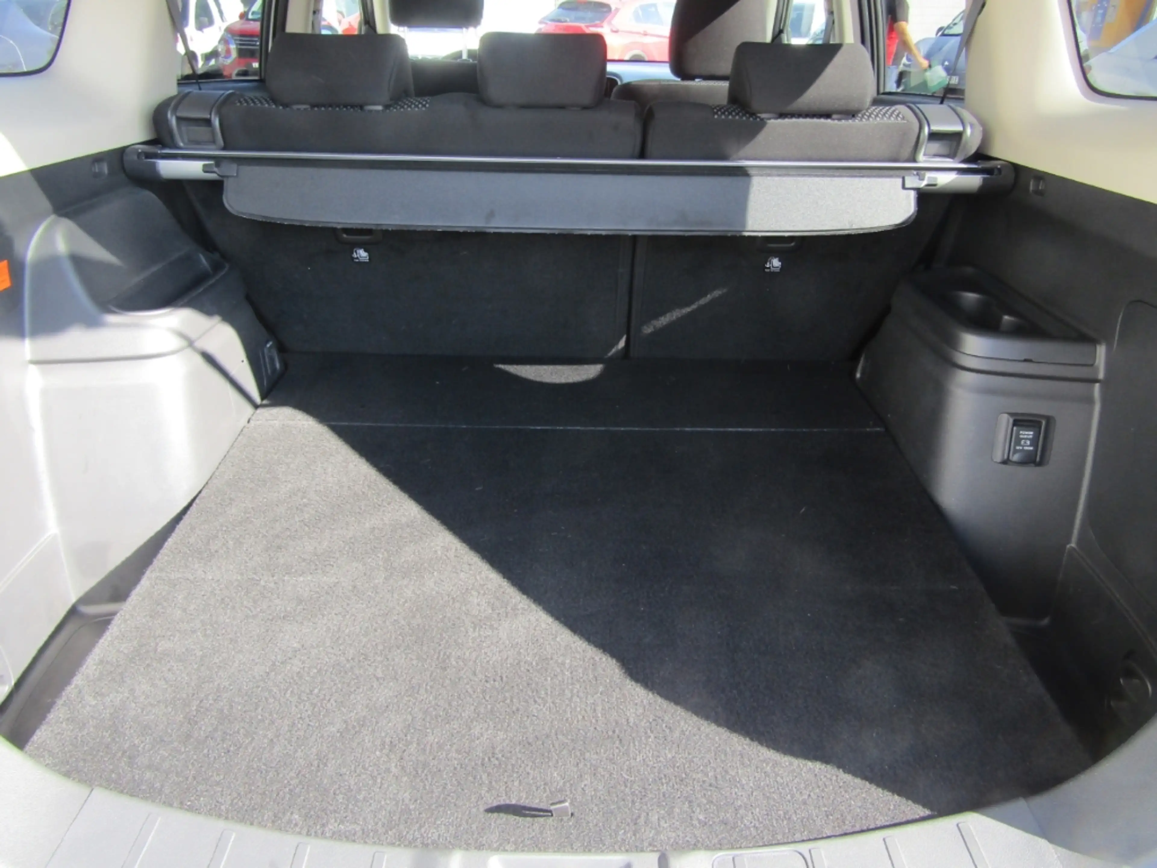 Mitsubishi Outlander PHEV Basis 4WD SHZ KAMERA TEMPOMAT — photo 6