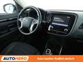 Mitsubishi Outlander 2.4 PHEV Spirit 4WD Aut. *NAVI*TEMPO*CAM* Weiß - thumbnail 13