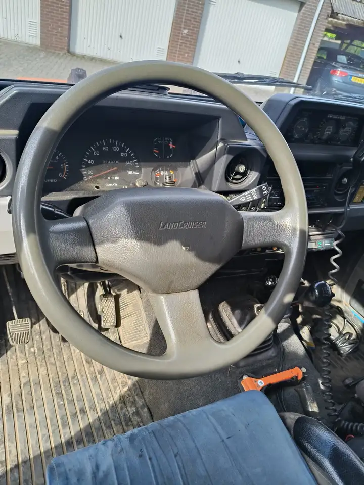 Toyota Land Cruiser 3.0 LX FRP, foto 12