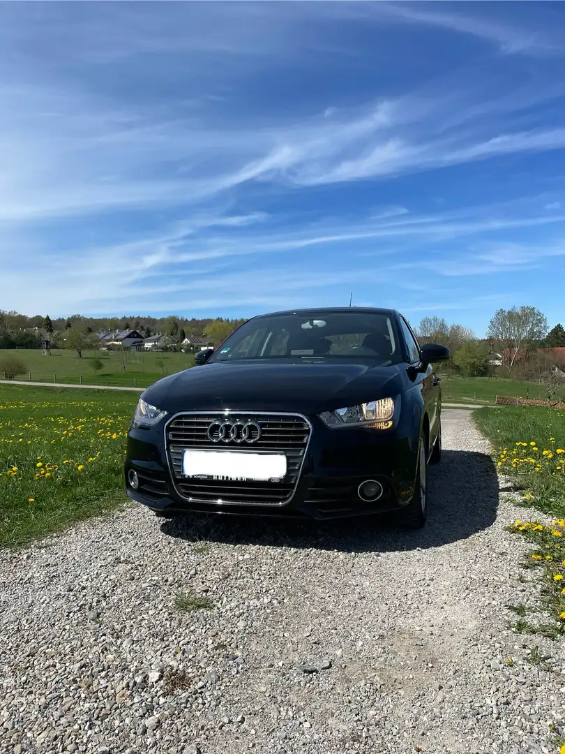 Audi A1 1.2 TFSI Sportback Attraction - 1