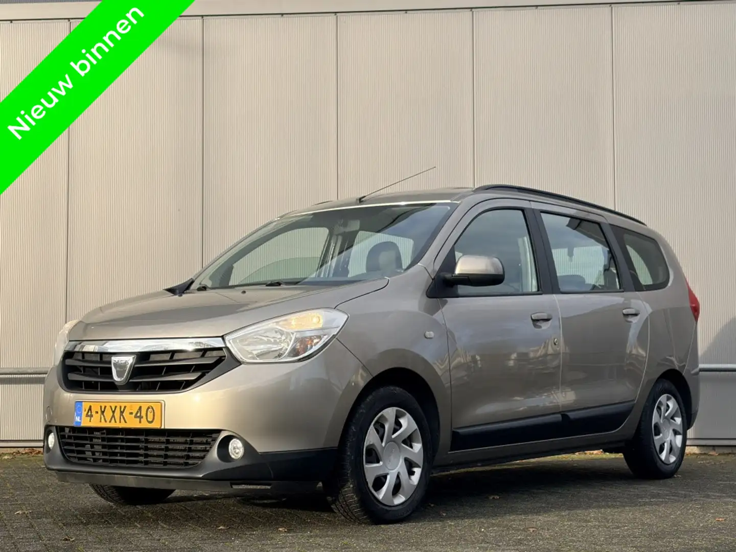 Dacia Lodgy 1.2 TCe Lauréate - Airco - trekhaak - nap! Bruin - 1