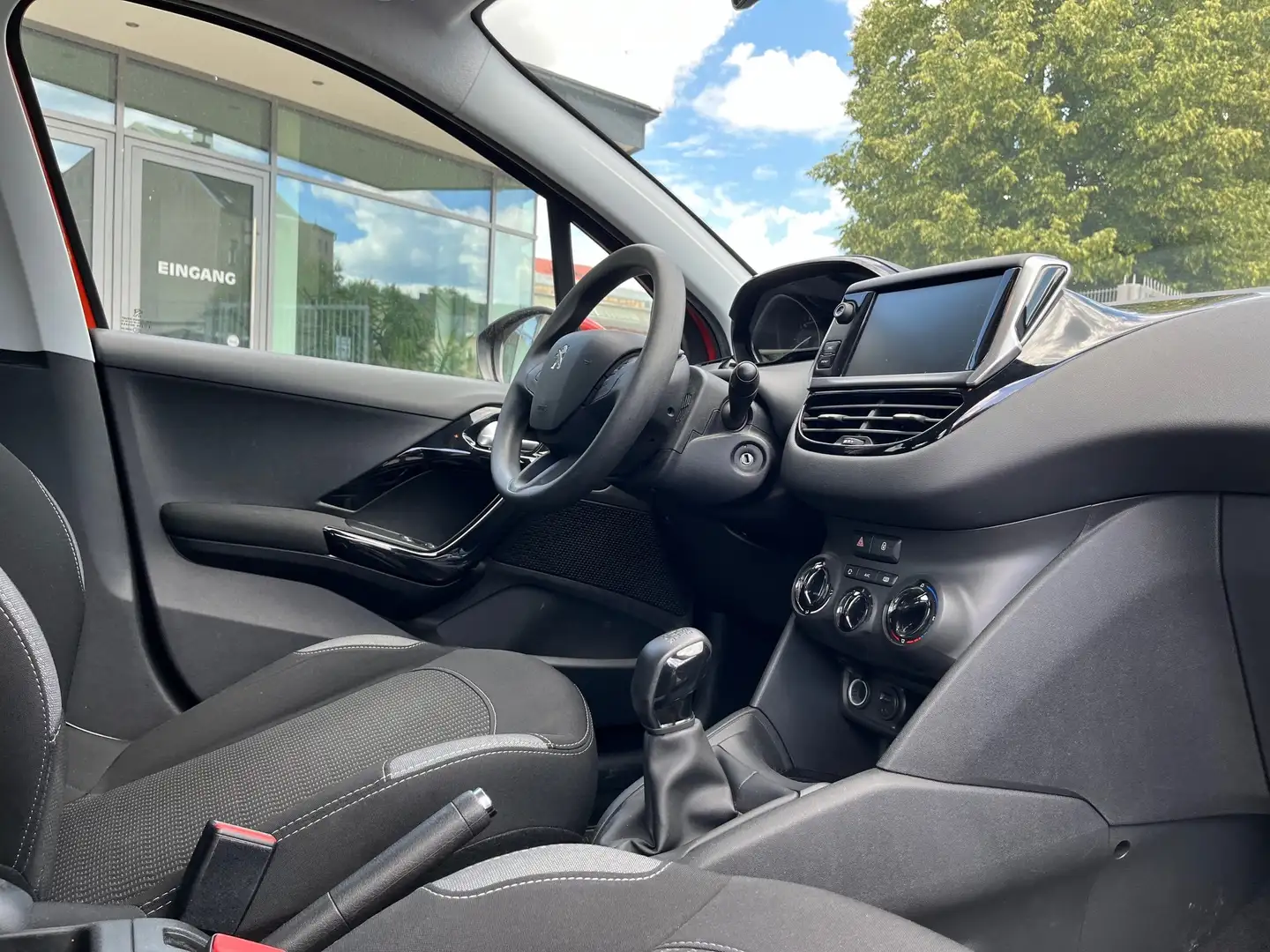 Peugeot 208 PureTech 68 Einparkhilfe Sitzheizung Orange - 2