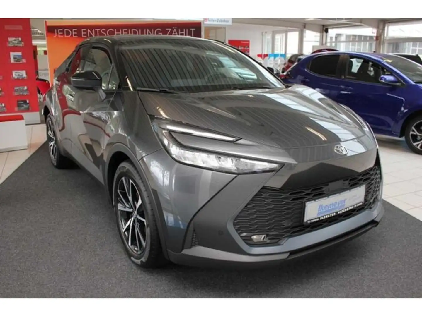 Toyota C-HR 1.8 Hybrid Team Deutschland Zweifarblackier Grey - 2