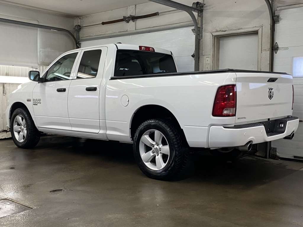 2022 RAM 1500 Tradesman 4x4 V8 5.7L Quad Cab **VÉHICULE CERTIFIÉ — снимка 1