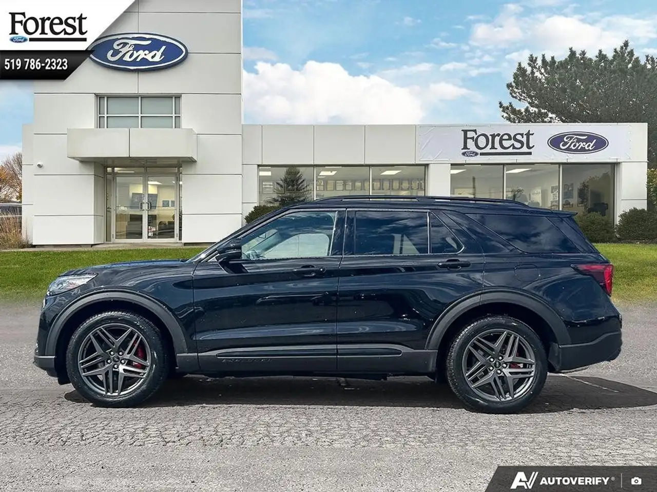 Ford Explorer снимка Ford Explorer