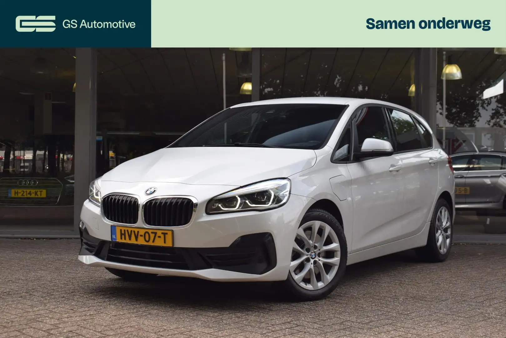 BMW 225 2-serie Active Tourer 225xe iPerformance Business Weiß - 1