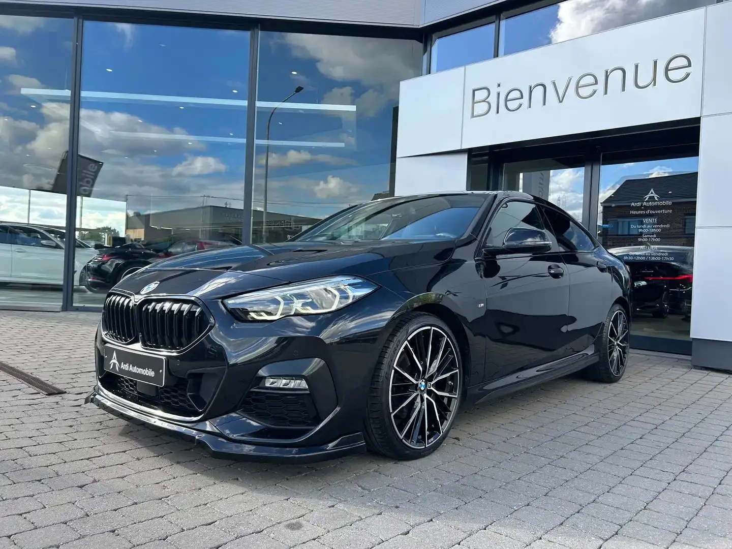 BMW 218 218iA *GARANTIE 12 MOIS*1er PROPRIETAIRE*PACK M* Noir - 1