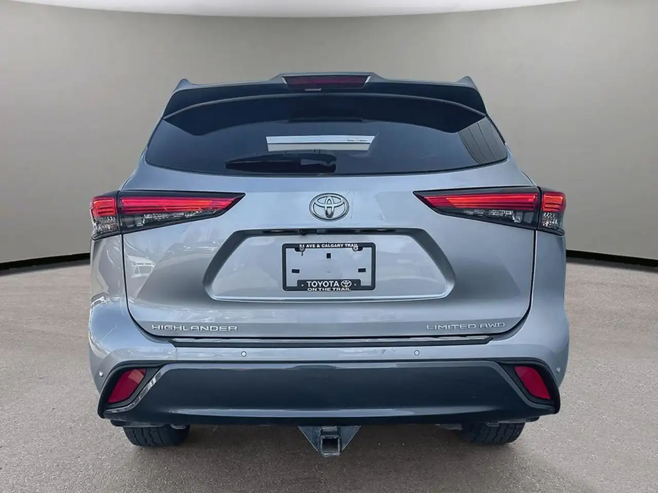 Toyota Highlander снимка Toyota Highlander
