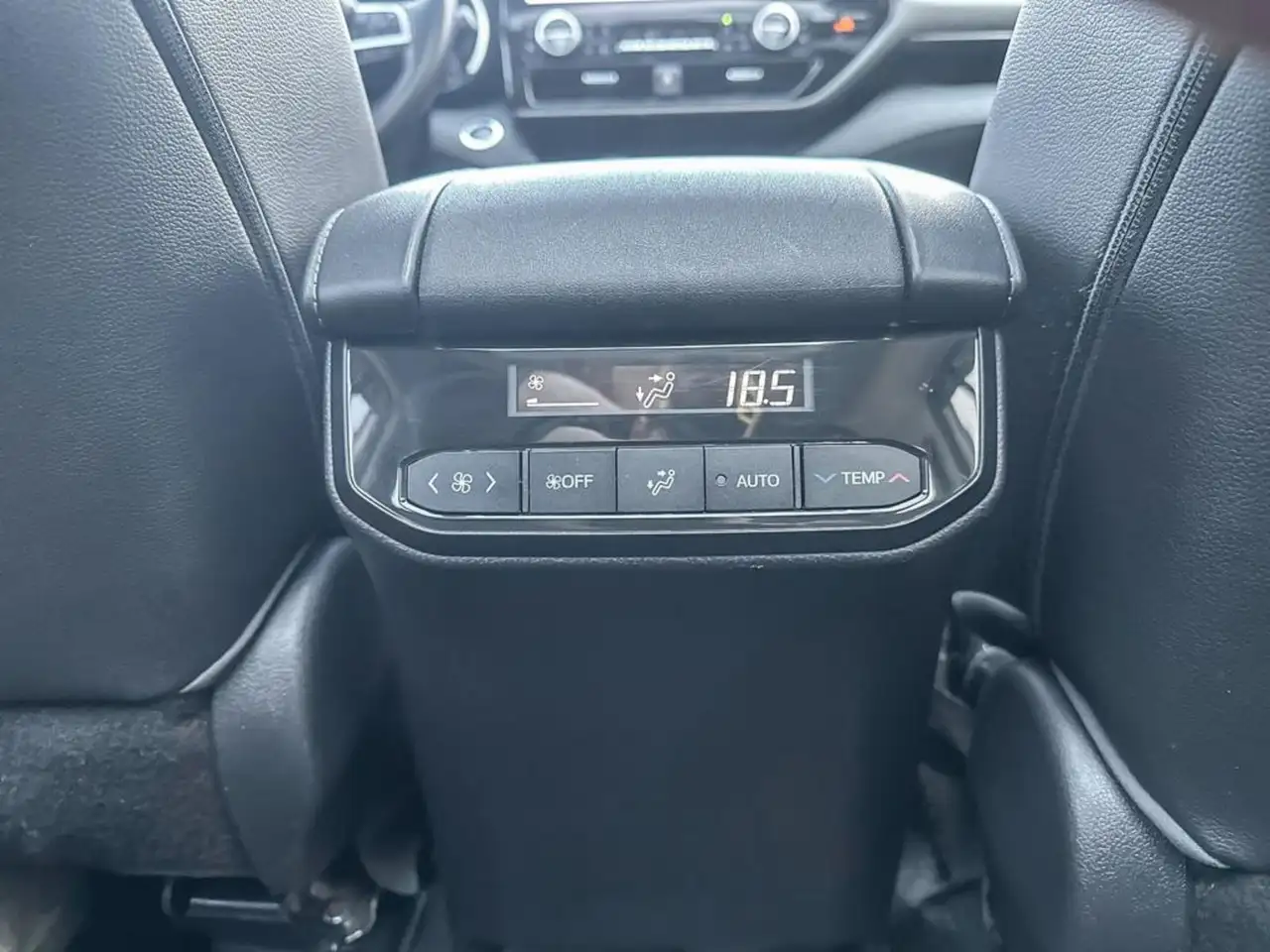 Toyota Highlander снимка Toyota Highlander
