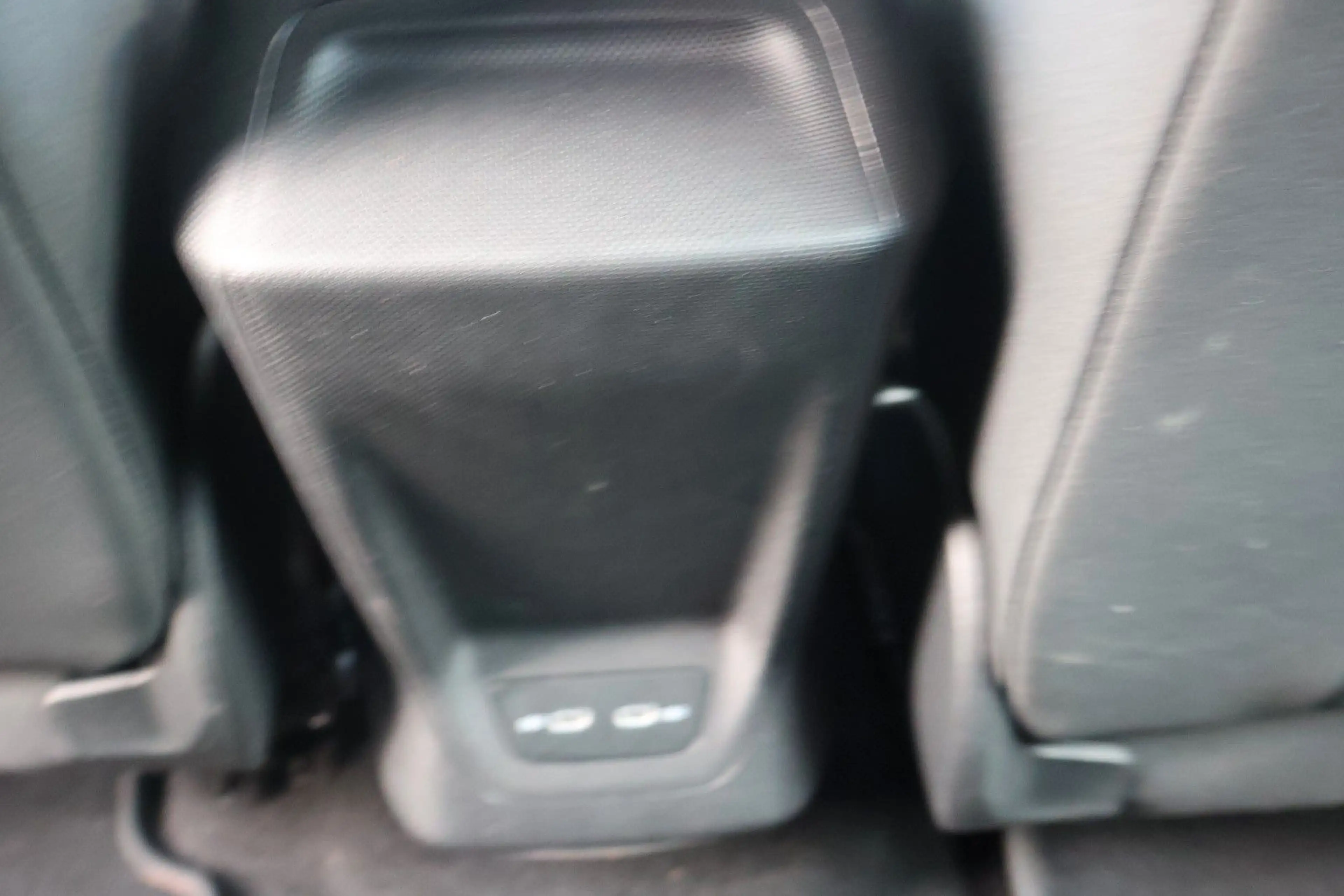 CUPRA Born 170 kW Alu 19 Zoll/Batterie 63 kWh — photo 40