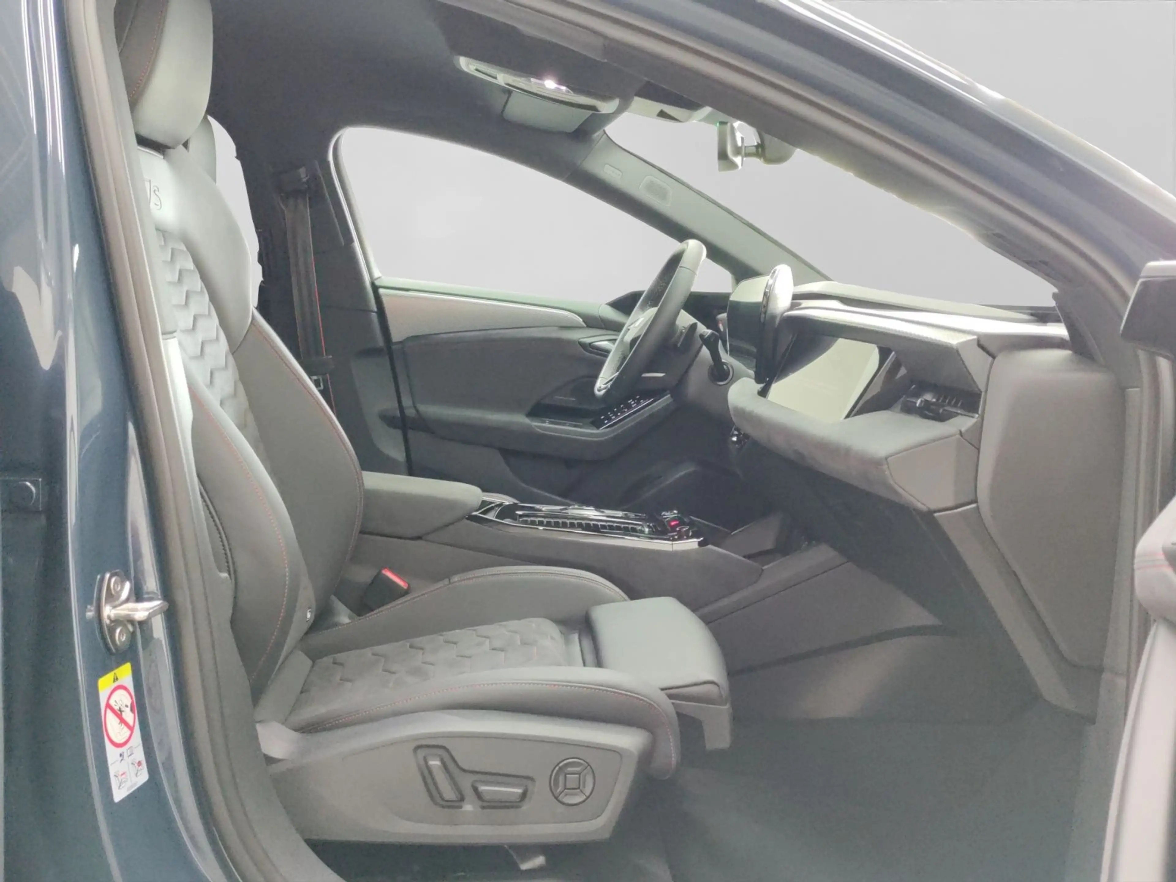 Audi A6 e-tron S LINE LM21 AHK OLED VIRT-SPIEGE — photo 4