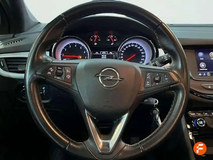 Opel Astra 2020, foto 10