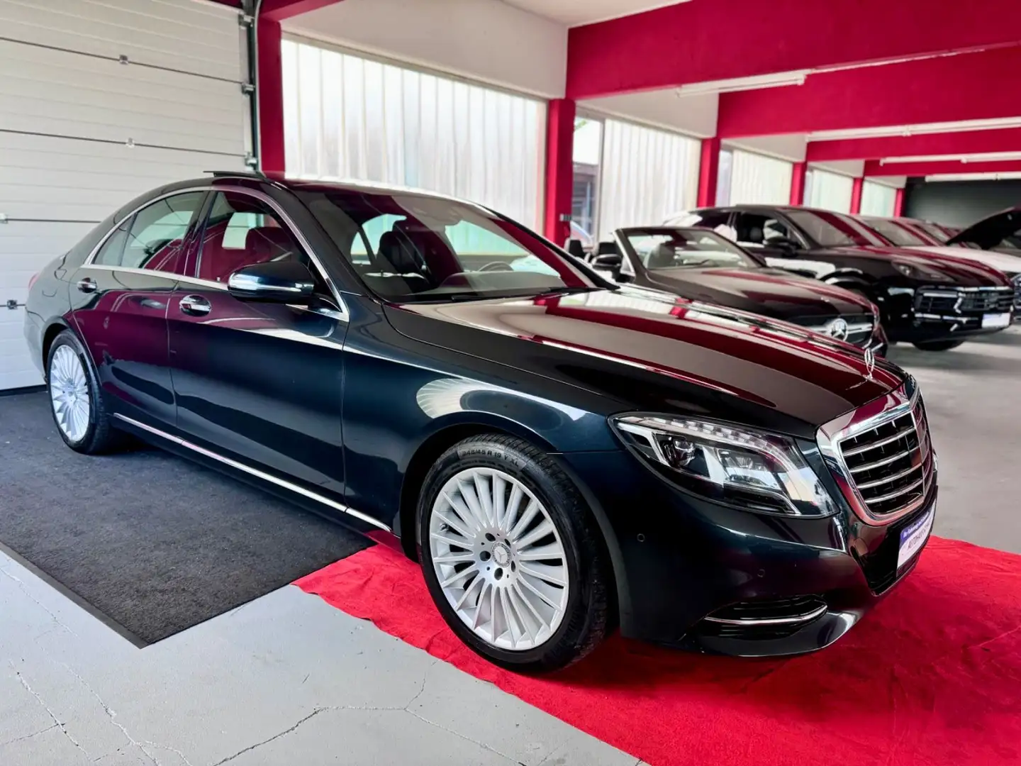 Mercedes-Benz S 350 d 4Matic Pano Burmester Distronic Softclose Schwarz - 2