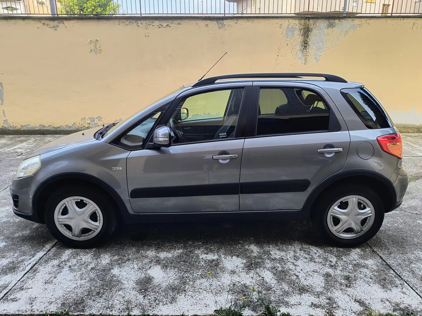 Suzuki SX4 SX4 2.0 ddis 16v GLX 4wd Grigio - 2