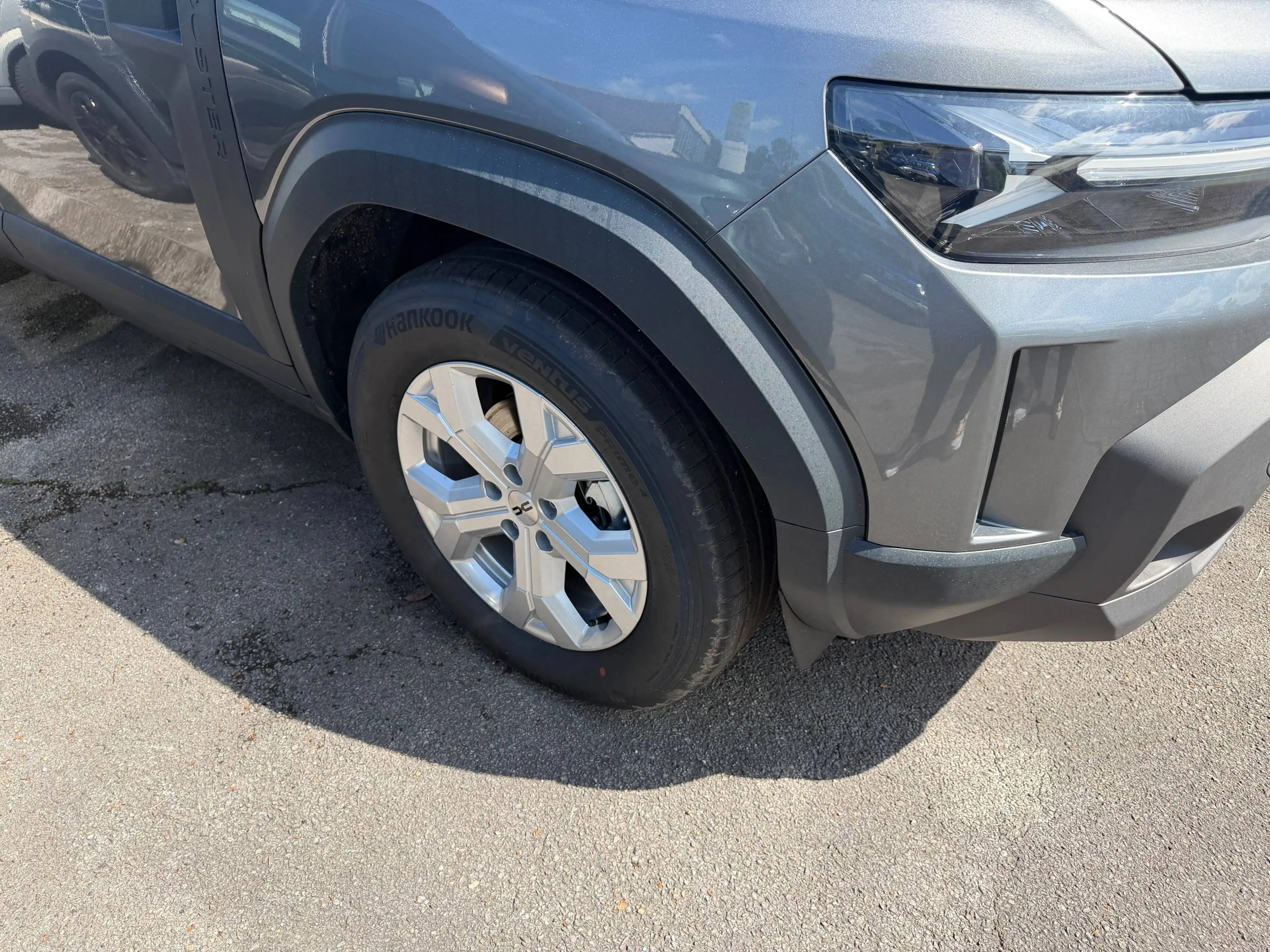 Dacia Duster ECO-G 120 Expression AUTOMATIK — photo 5