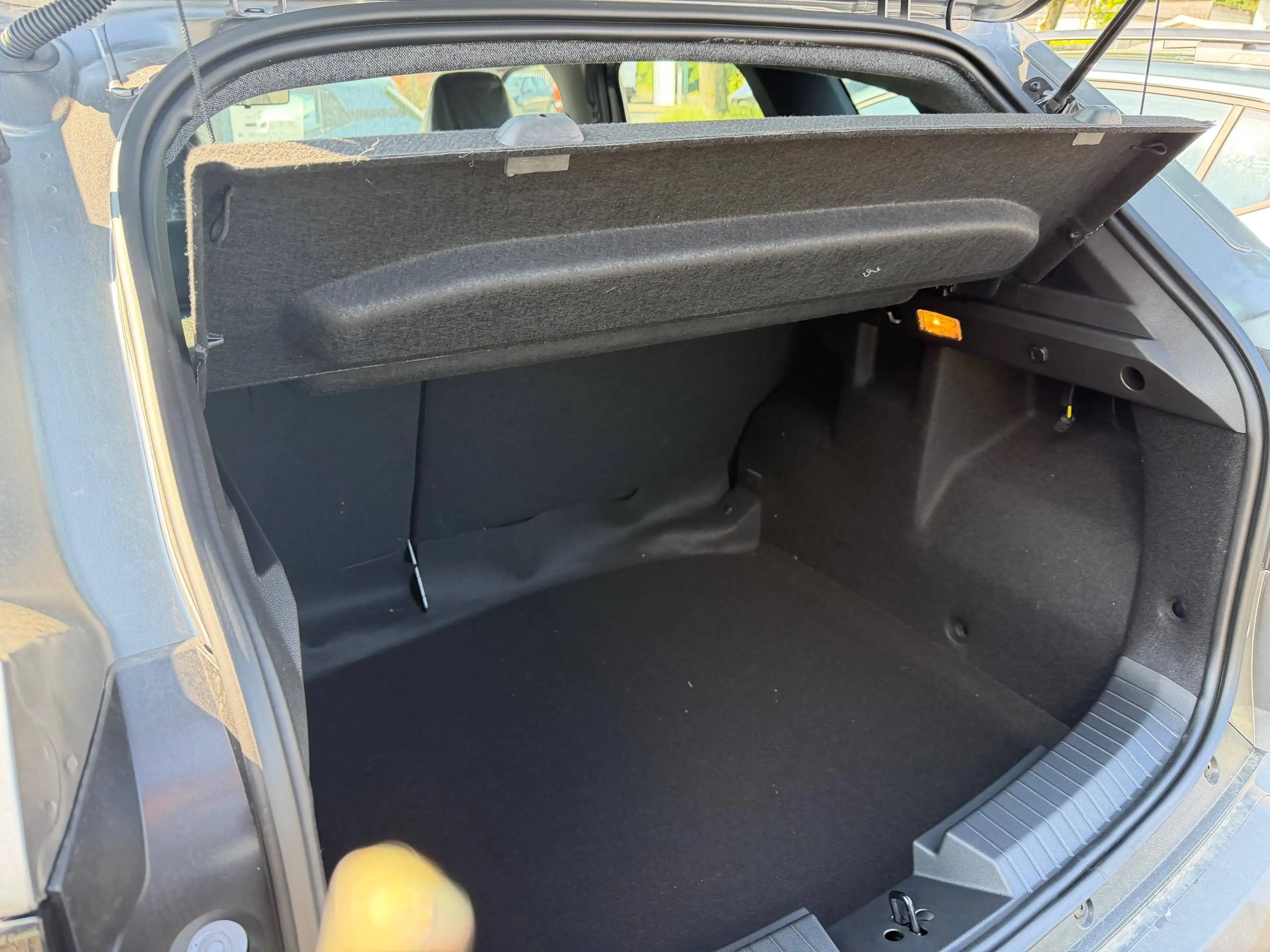 Dacia Duster ECO-G 120 Expression AUTOMATIK — photo 8