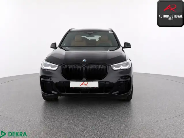 BMW X5 view 8
