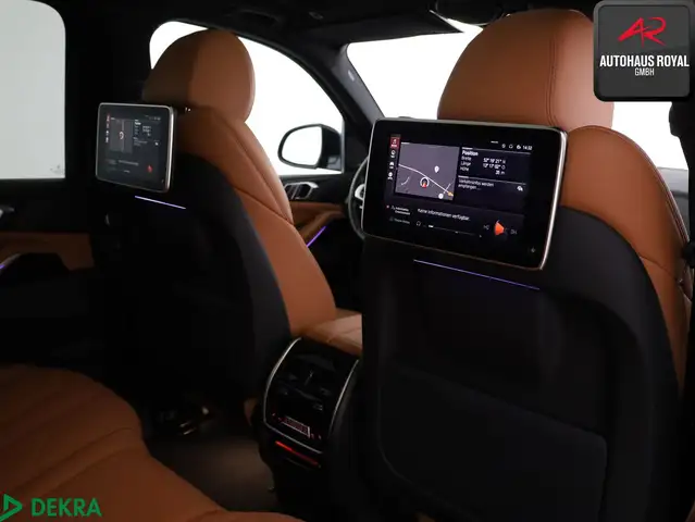 BMW X5 view 12