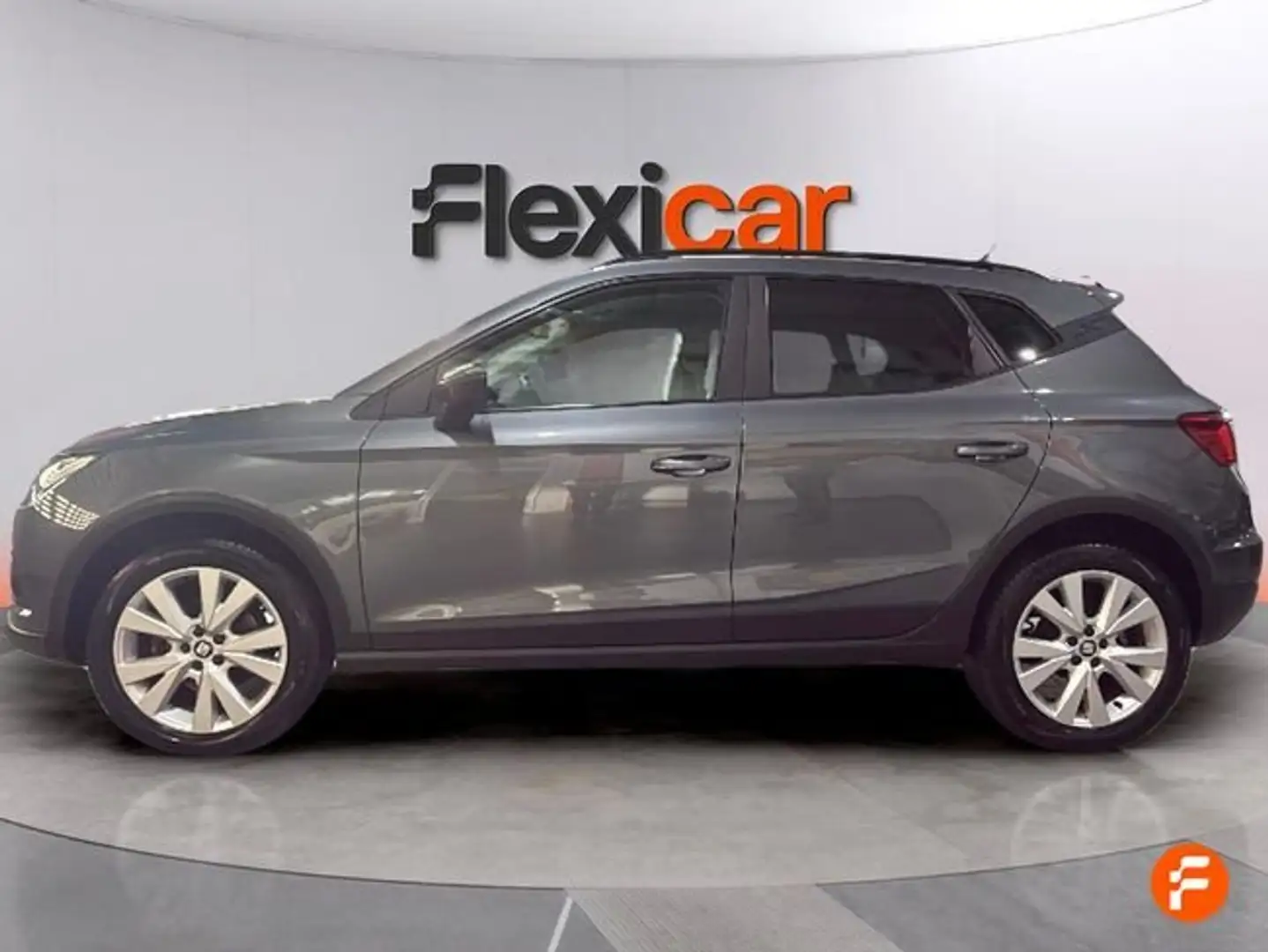 SEAT Arona 1.0 TSI Ecomotive S&S Style 115 Gris - 2