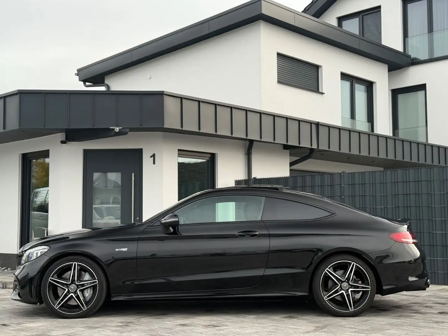 Mercedes-Benz C 43 AMG Coupe 4Matic/PANO/BURMESTER/HEAD-UP/ Schwarz - 2