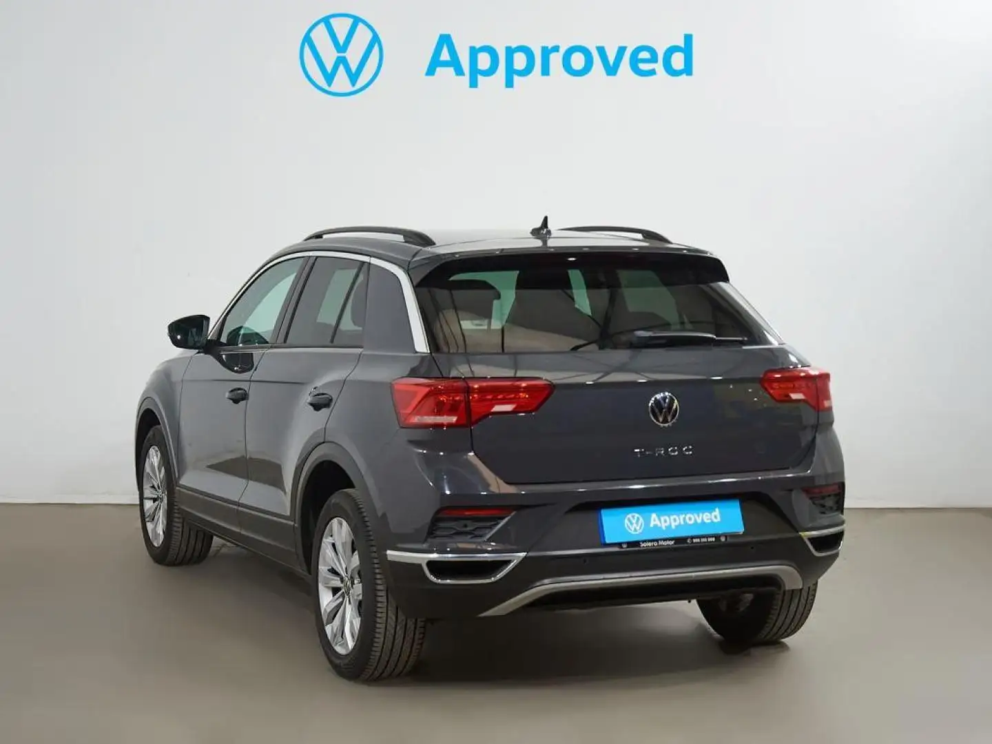 Volkswagen T-Roc 2.0TDI Advance 85kW Gris - 2
