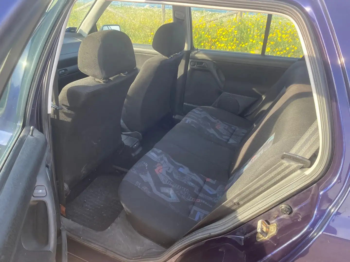 Volkswagen Golf 5p 1.6 GT Special c/2airbag,abs,AC - 1