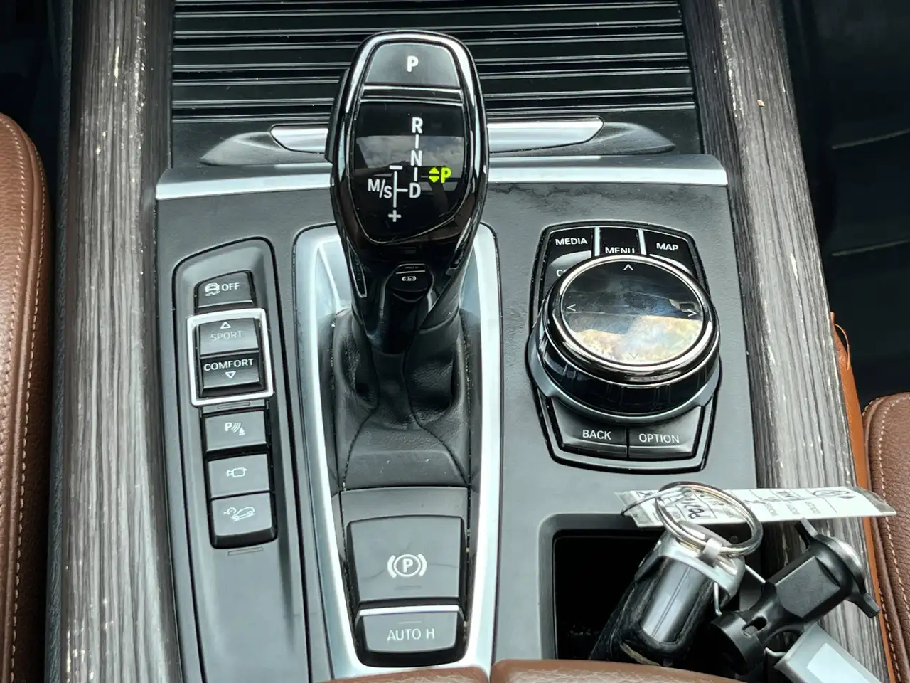 BMW X5 снимка BMW X5