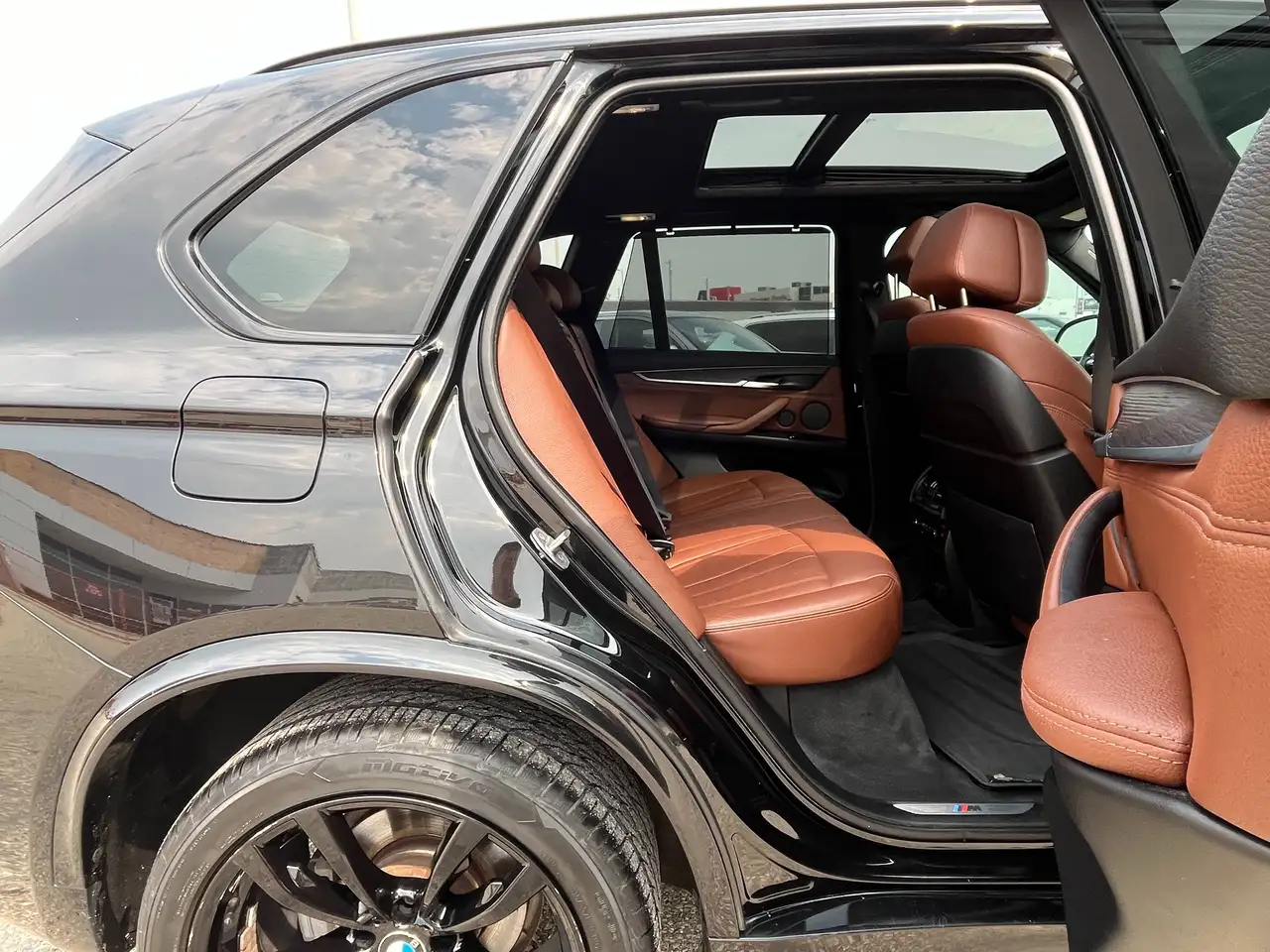 BMW X5 снимка BMW X5